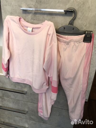 Спортивный костюм adidas для девочки размер 116