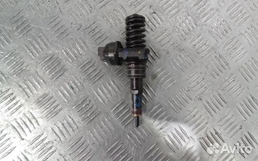 Форсунка дизельная audi A4 B7 (PML23AL01)