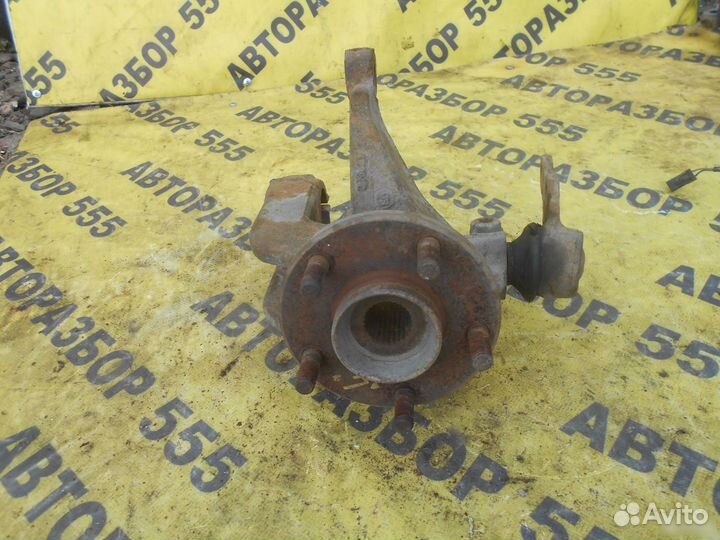 Кулак поворотный передний левый Ford Mondeo III