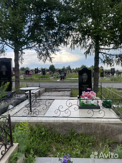 Памятники из гранита установка