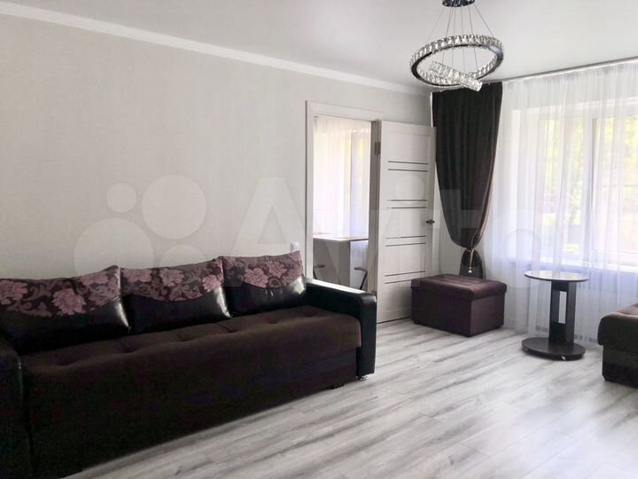2-к. квартира, 55 м², 1/7 эт.