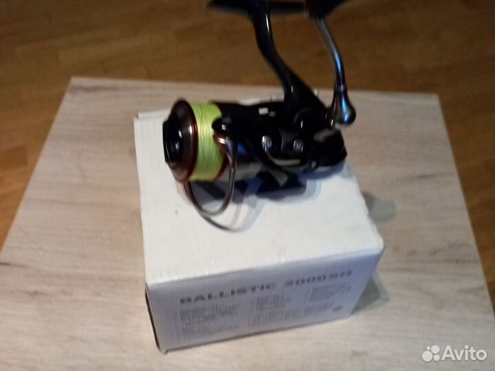 Катушка daiwa ballistic 2000