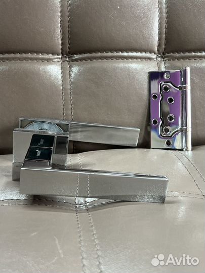 Дверные ручки