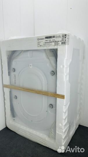 Стиральная машина indesit 42см новая на 5кг запак