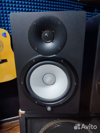 Студийные мониторы Yamaha hs8
