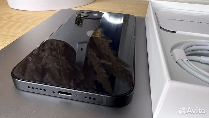 iPhone 12, 256 ГБ