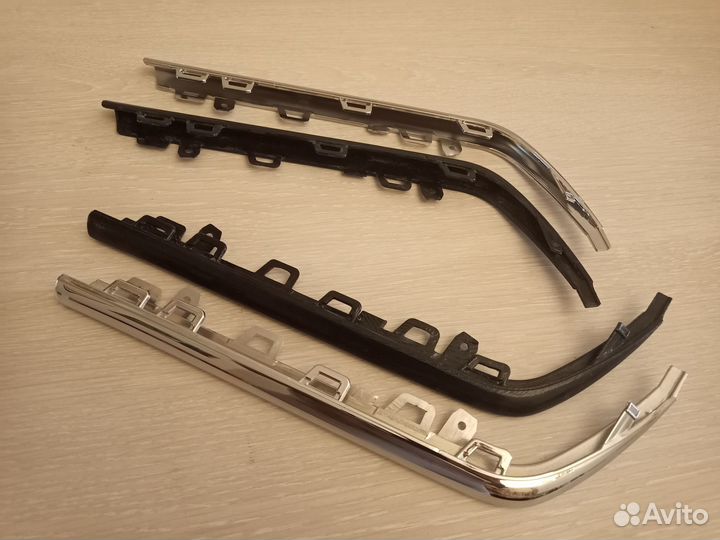 Молдинги заднего бампера Mercedes 222 рест