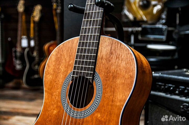 Классическая гитара Sevillia