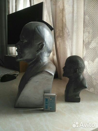 Бюст В.И. Ленина