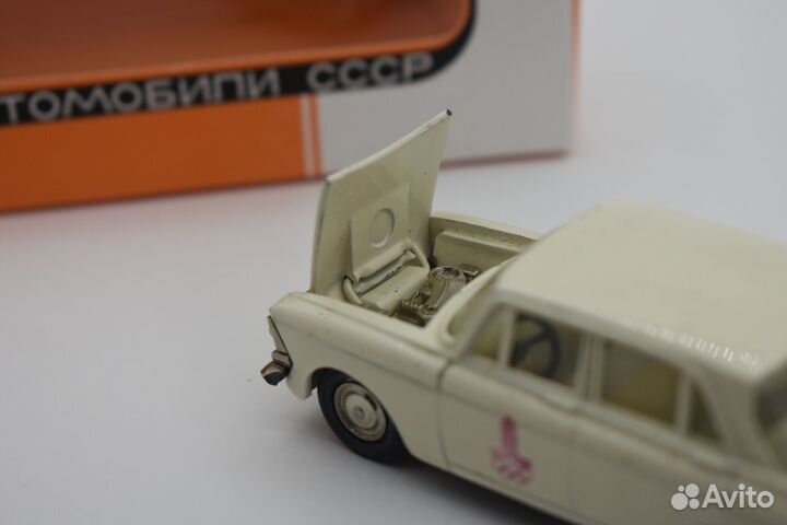 Модель Москвич 408 А1 олимпийский бос