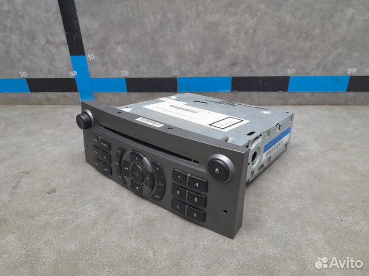 Магнитола Citroen C5 2.0 I 16V 143 (EW10A) 2008