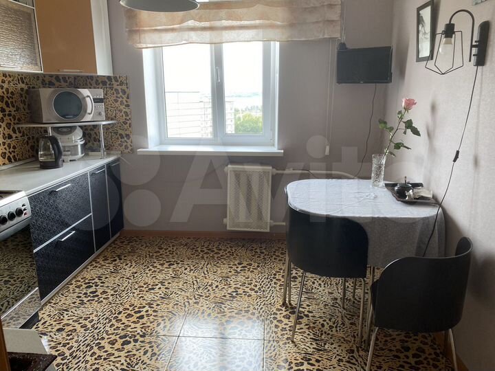 3-к. квартира, 67 м², 10/10 эт.