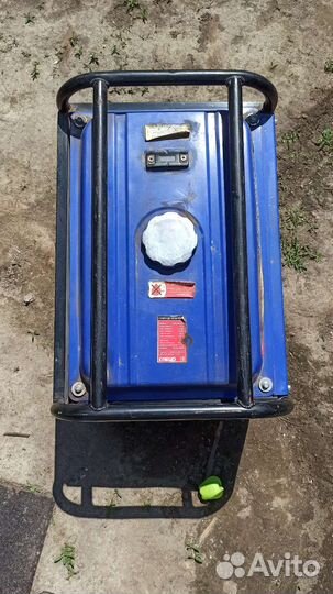 Бензиновый генератор