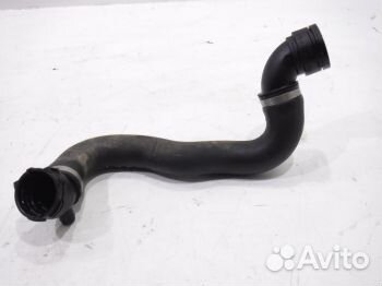 Патрубок системы охлаждения