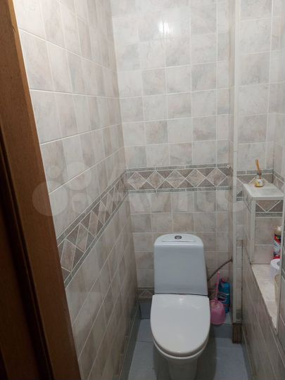 Комната 11 м² в 3-к., 1/10 эт.