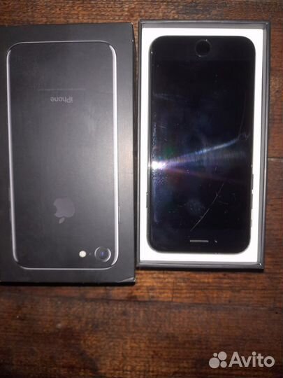 iPhone 7 jet black 128 гб