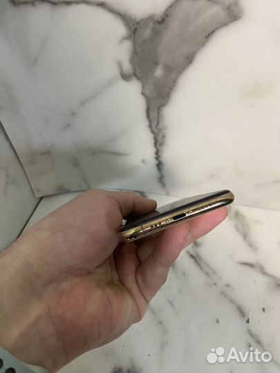 iPhone Xs, 256 ГБ