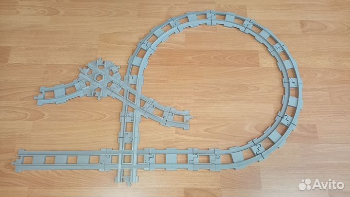 Дополнение к железной дороге Lego Duplo