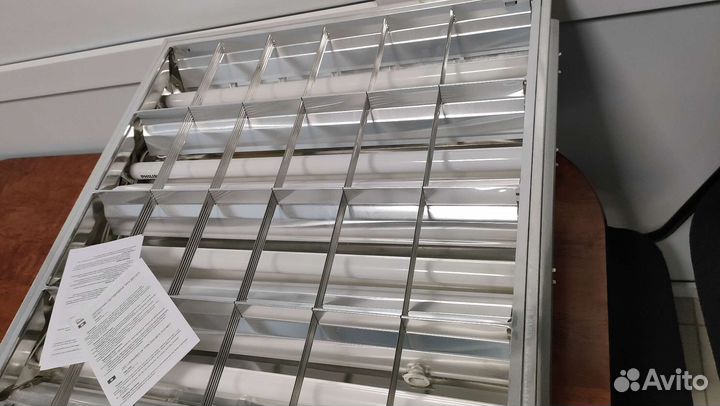 Светильник потолочный для Армстронга