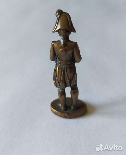 Фигурка солдатика