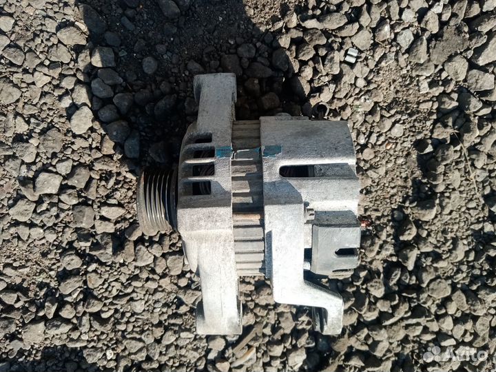 Генератор на Шевроле Эванда 2006г