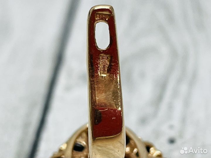 Серьги золотые 585 с гранатом
