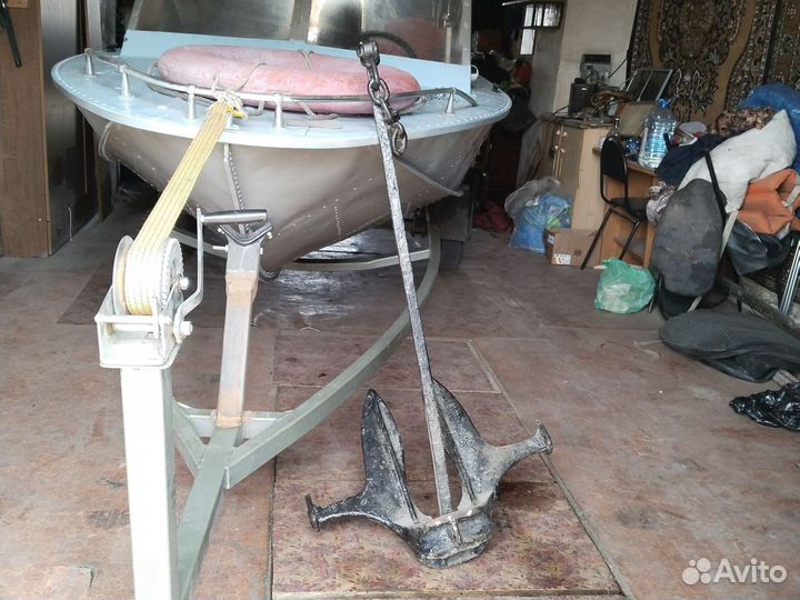 Якорь для катера