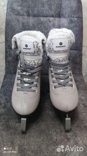 Фитнес коньки женские 38 размер