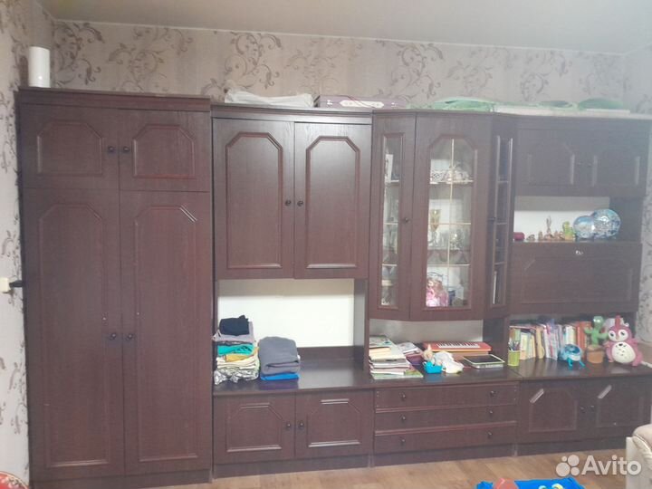 Стенка в гостиную бу