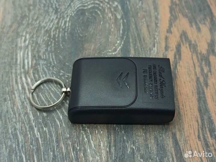 Брелок сигнализации Red Scorpio premium st8