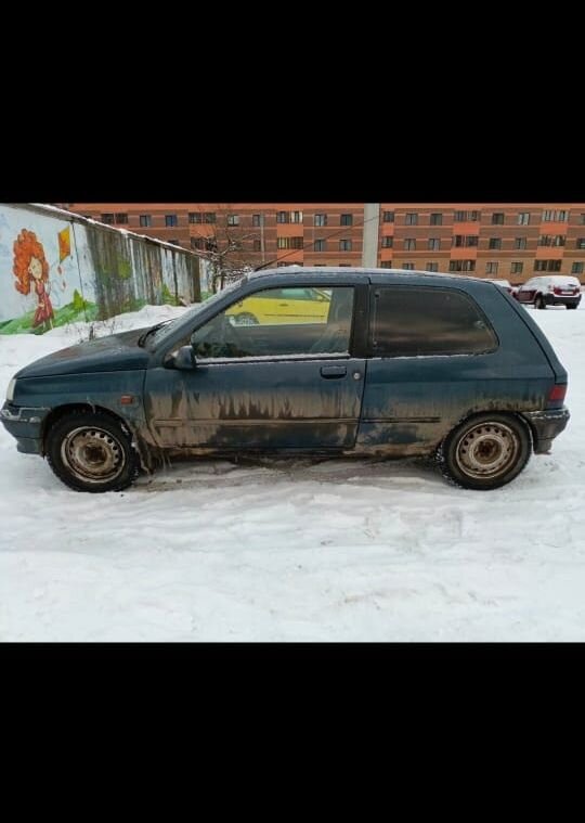 Renault Clio: фото владельца