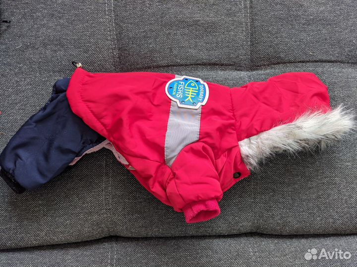 Зимний комбинезон для маленькой собаки