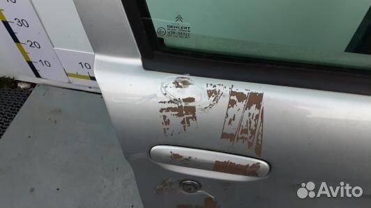 Дверь передняя правая citroen xsara picasso (96C09