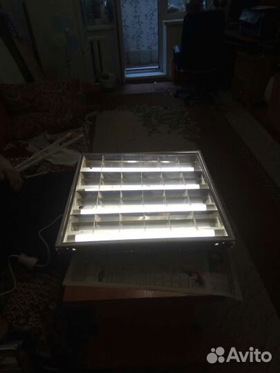 Светильник потолочный светодиодный