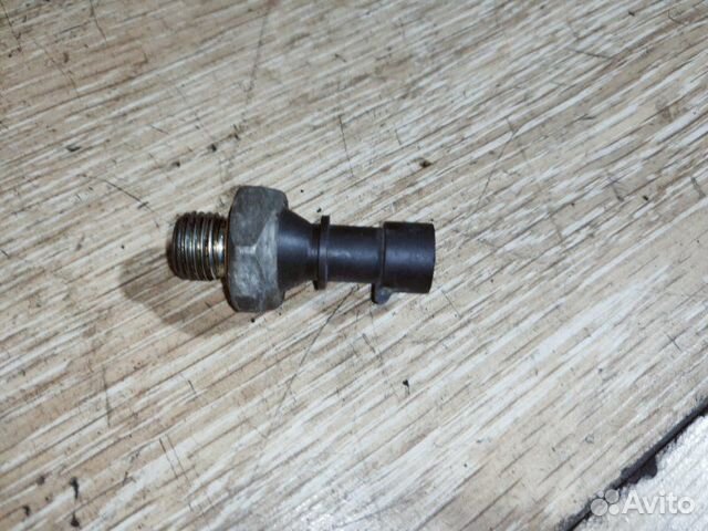 Датчик давления масла Opel Zafira A Z18XE 2002