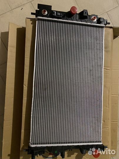 Радиатор охлаждения на chevrolet cruze 1.6