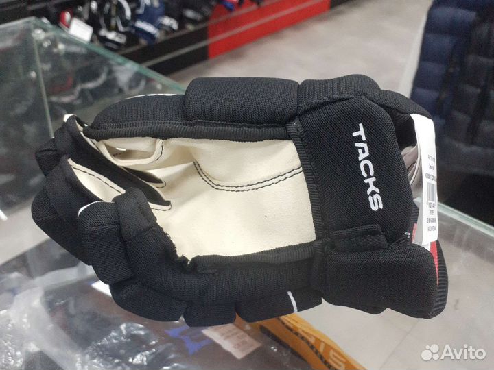 Хоккейные перчатки краги CCM tacks AS550 YTH