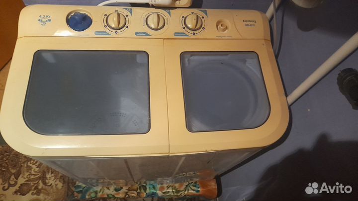 Стиральная машина с отжимом полуавтомат