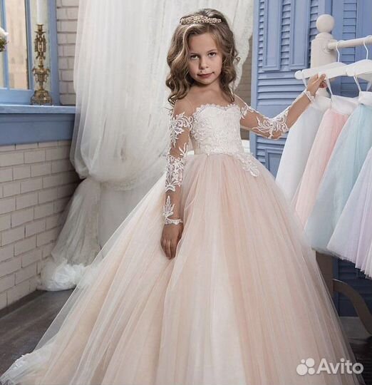 Нарядное платье для девочки