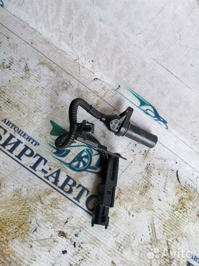 Датчик положения коленвала Kia Ceed JD рестайлинг