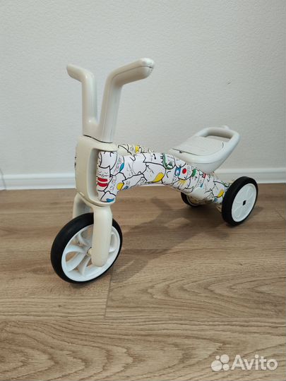 Трёхколёсный беговел каталка Chillafish