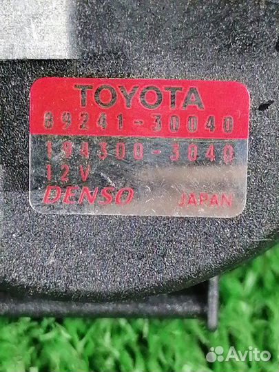 Датчик моторчик tems передний Toyota Celsior UCF31