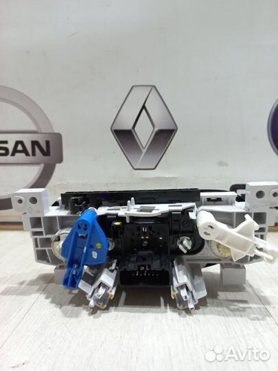 Блок управления печкой печки Renault duster