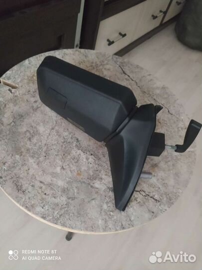 Зеркало заднего вида