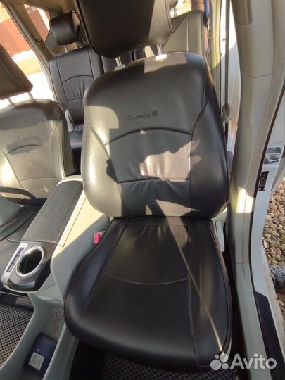 Чехлы Clazzio для Prius Alpha