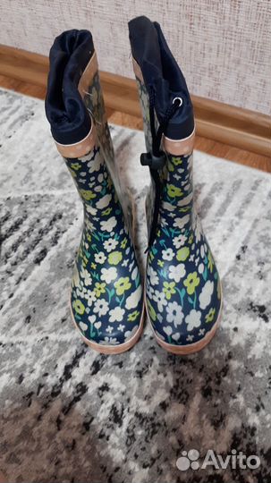 Резиновые сапоги