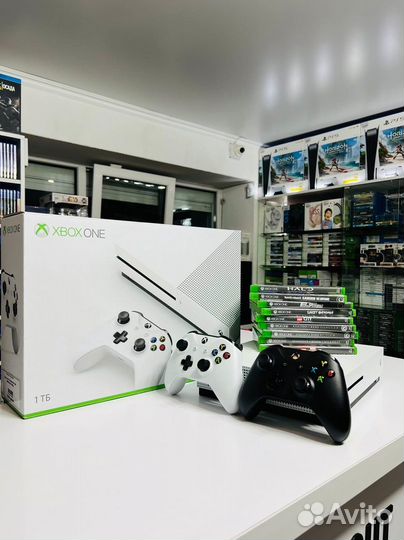Xbox One S 1TB + 400 Игр Гарантия 12 Месяцев