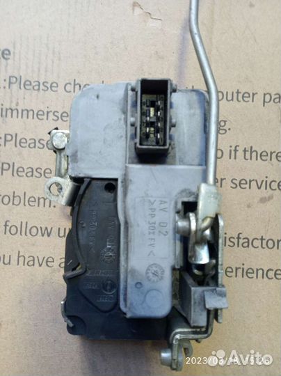 Замок двери Калина,перед.,прав.+ ручка двери