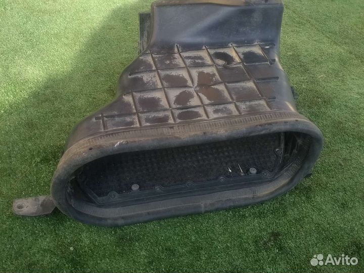 Воздухозаборник Пежо Боксер 250