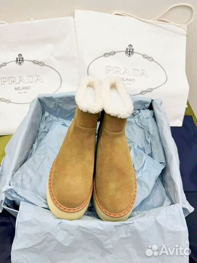 Ботинки женские Prada